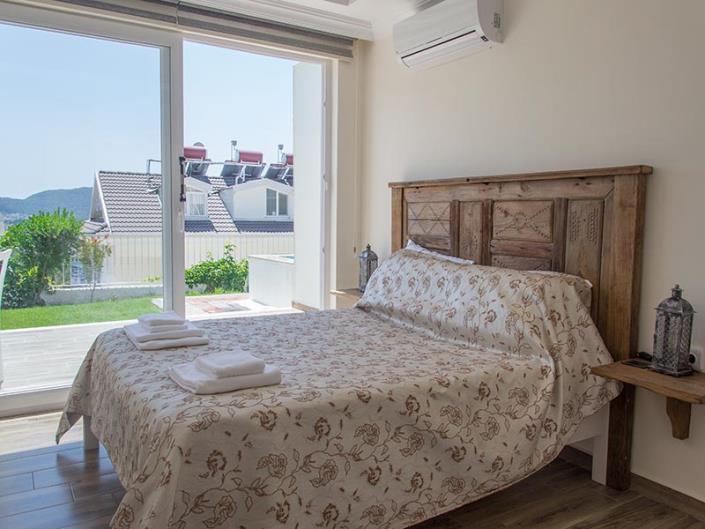 Image No.5-4 Bed Villa for sale