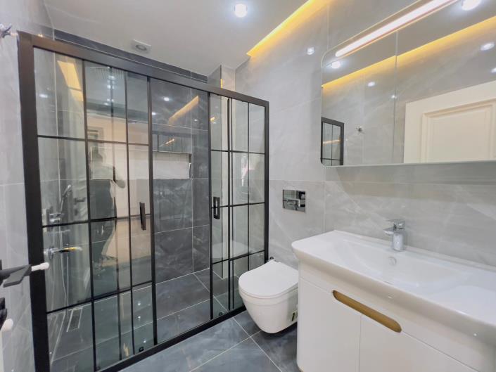 Image No.24-3 Bed Townhouse for sale