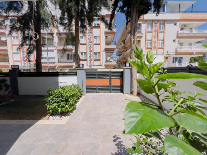 Image No.26-3 Bed Townhouse for sale