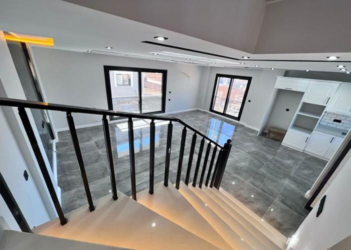 Image No.10-3 Bed Villa for sale