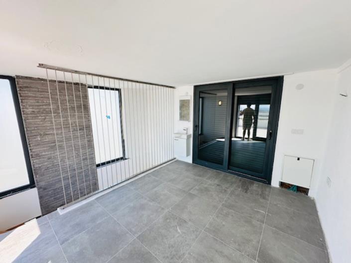 Image No.21-3 Bed Villa / Detached for sale