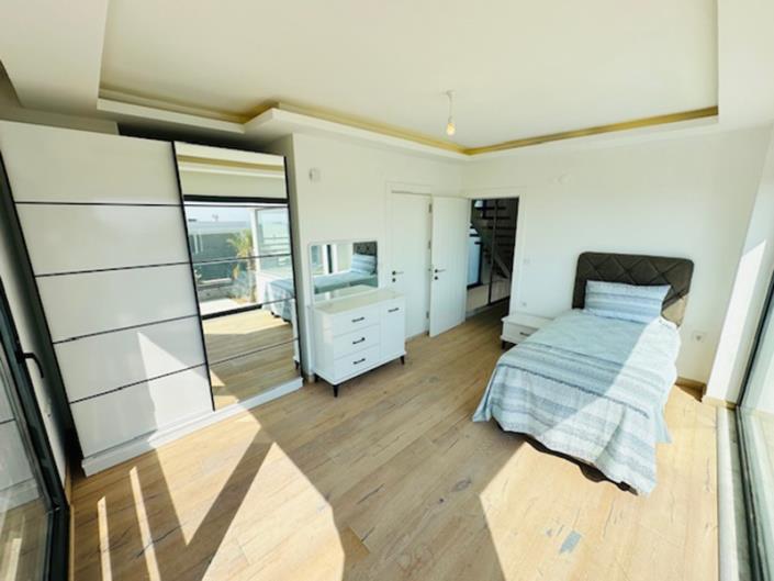 Image No.19-3 Bed Villa / Detached for sale