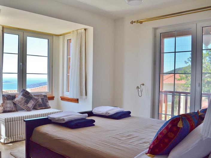 Image No.4-3 Bed Villa for sale