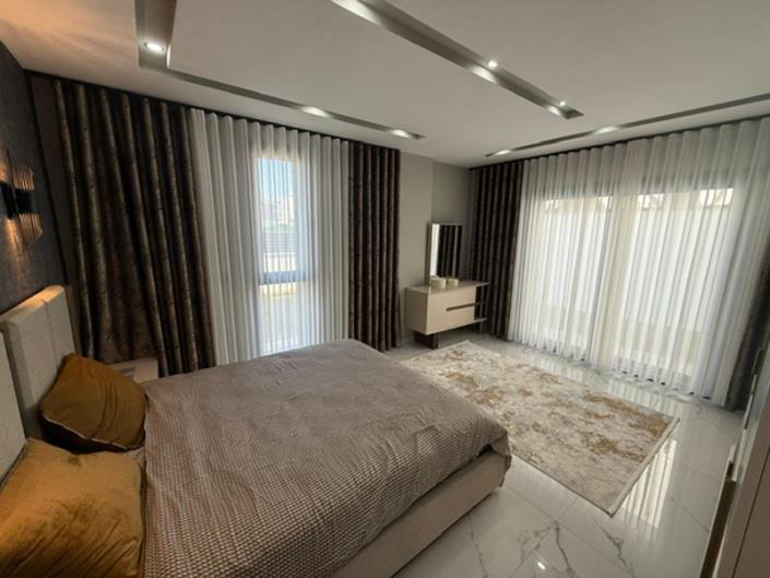 Image No.9-4 Bed Villa / Detached for sale