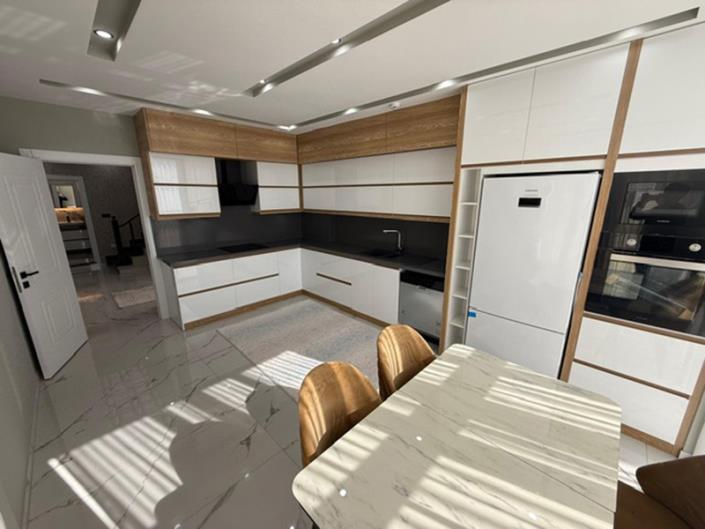 Image No.7-4 Bed Villa / Detached for sale