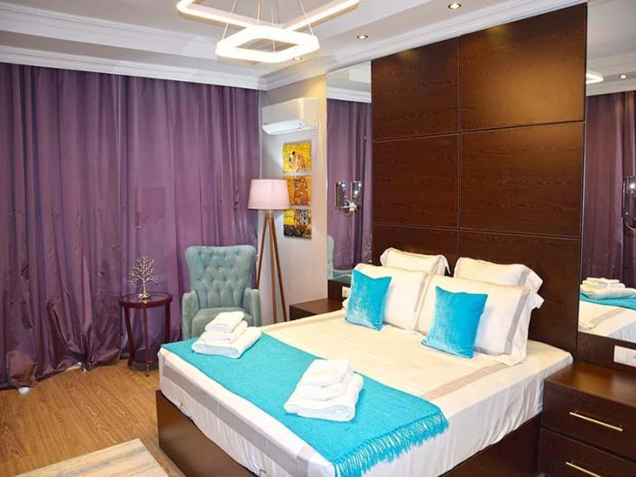 Image No.14-4 Bed Villa / Detached for sale