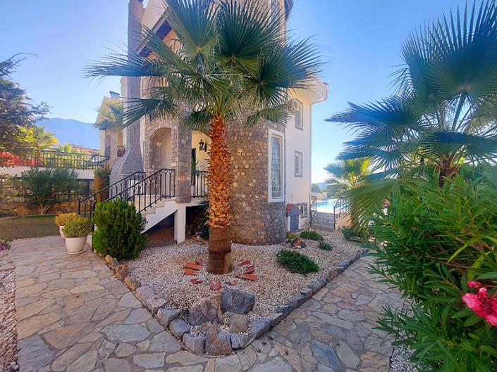 Image No.17-5 Bed Villa / Detached for sale