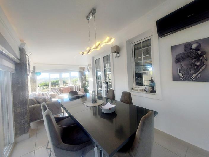 Image No.16-5 Bed Villa / Detached for sale