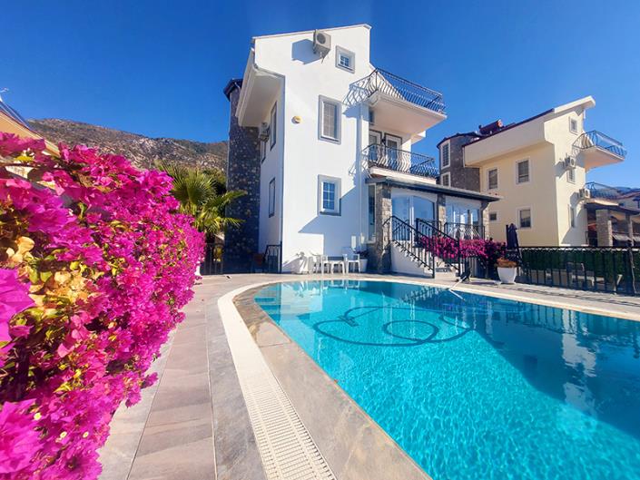 Image No.15-5 Bed Villa / Detached for sale