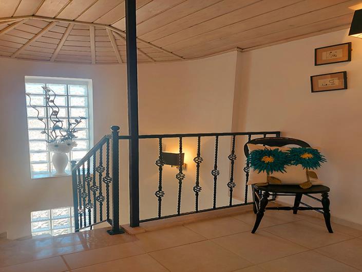 Image No.42-5 Bed Villa / Detached for sale