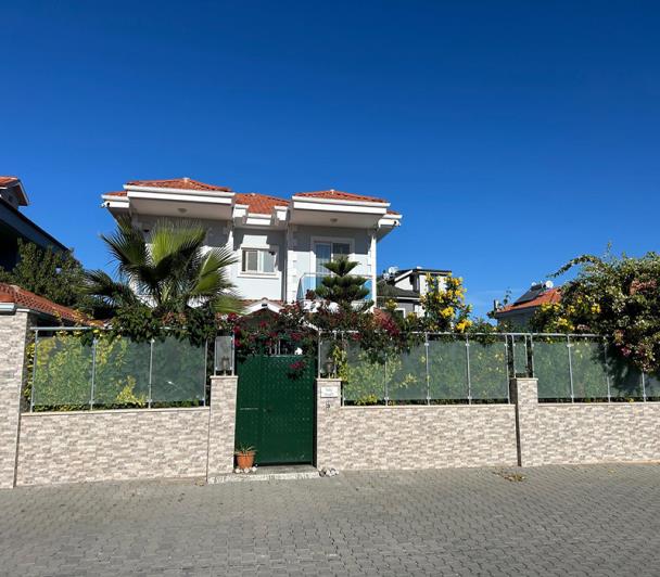 Image No.25-5 Bed Villa for sale