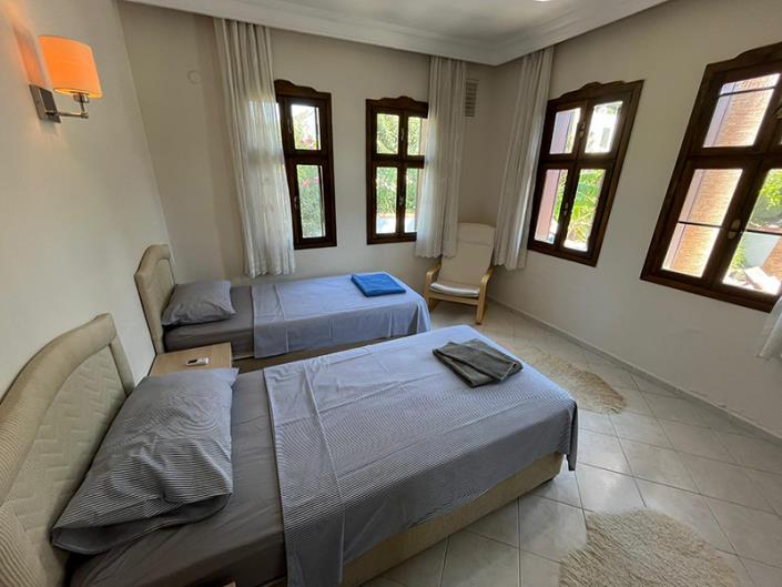 Image No.7-3 Bed Bungalow for sale