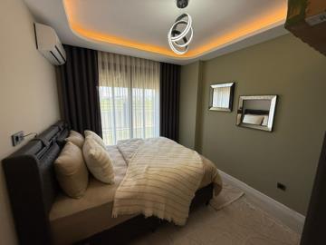 good-size-double-bedroom