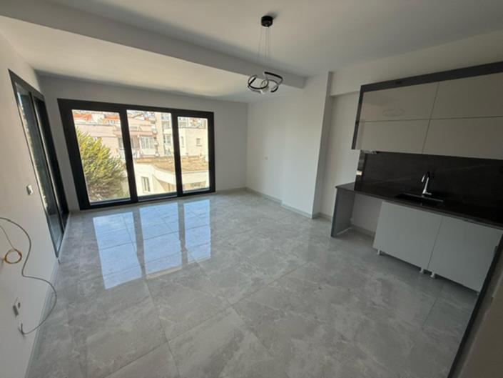 Image No.9-4 Bed Duplex for sale