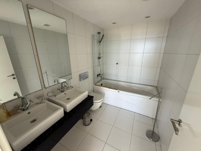 Image No.21-2 Bed Duplex for sale