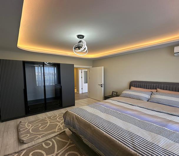 Image No.40-3 Bed Duplex for sale