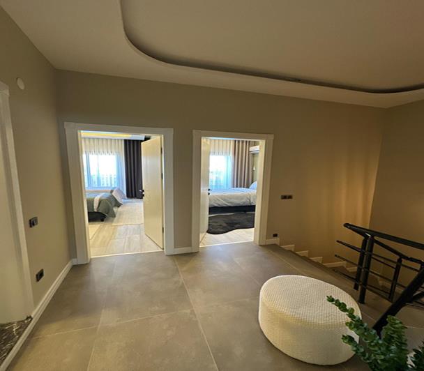 Image No.41-3 Bed Duplex for sale