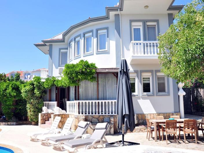 Image No.18-3 Bed Villa for sale