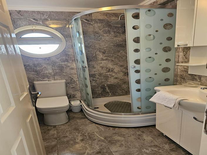 Image No.15-2 Bed Apartment for sale