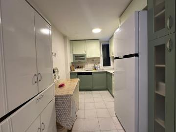 Large-separate-kitchen