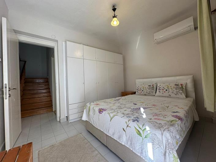 Image No.18-3 Bed Villa for sale