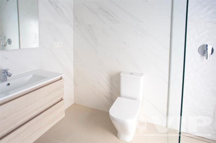 Image No.20-3 Bed Villa for sale