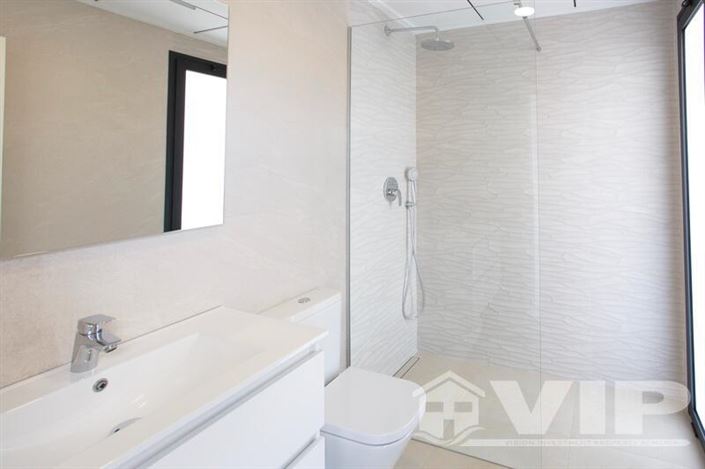 Image No.21-3 Bed Villa for sale