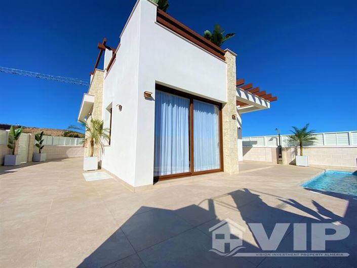 Image No.10-3 Bed Villa for sale