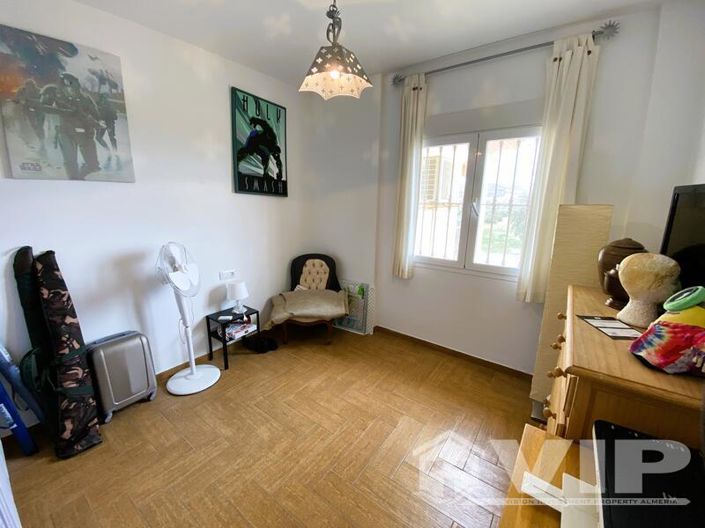 Image No.19-6 Bed Villa for sale