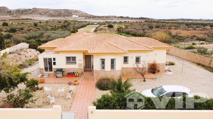 Image No.5-6 Bed Villa for sale