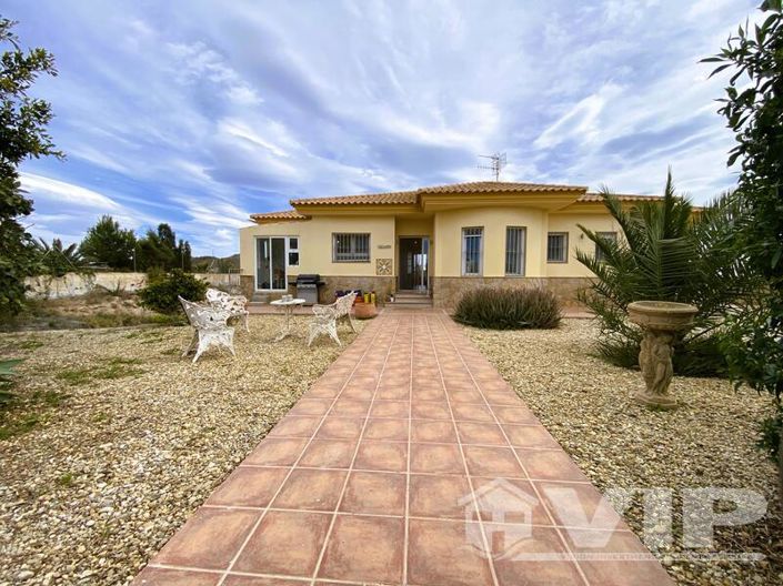 Image No.6-6 Bed Villa for sale