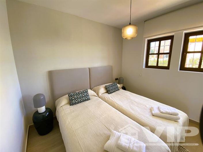 Image No.10-4 Bed Villa for sale