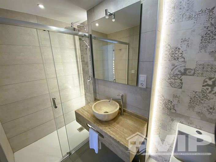 Image No.15-2 Bed Apartment for sale