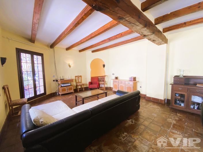 Image No.9-5 Bed Villa for sale