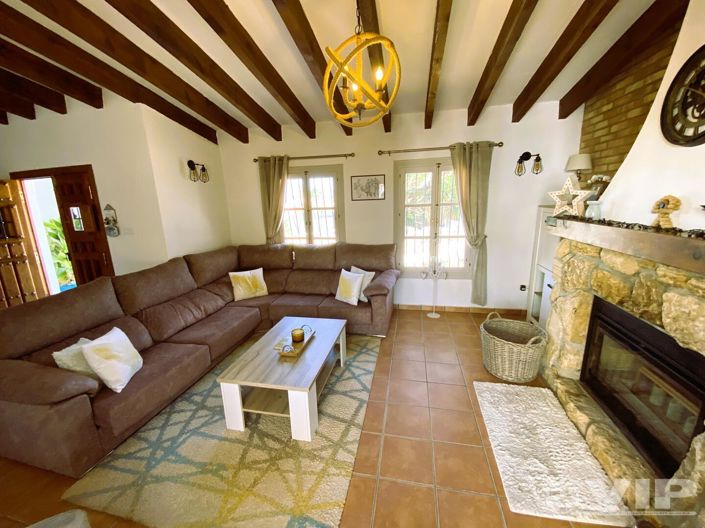 Image No.7-6 Bed Villa for sale