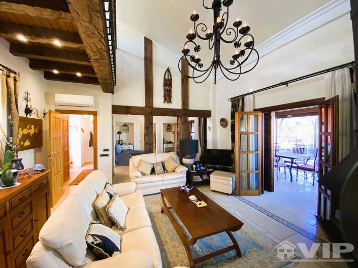 Image No.4-4 Bed Villa for sale