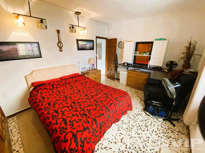 Image No.18-3 Bed Villa for sale