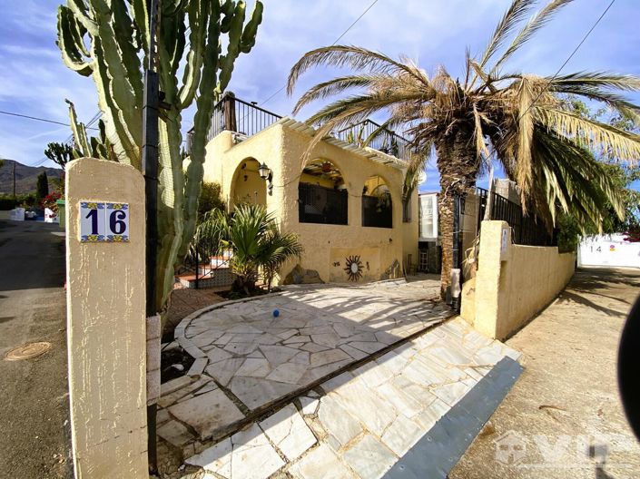 Image No.3-3 Bed Villa for sale