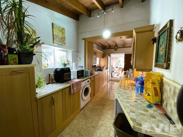 Image No.6-3 Bed Villa for sale