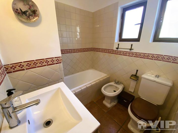 Image No.11-3 Bed Villa for sale