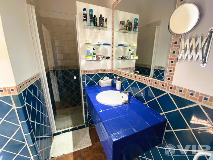 Image No.18-3 Bed Villa for sale