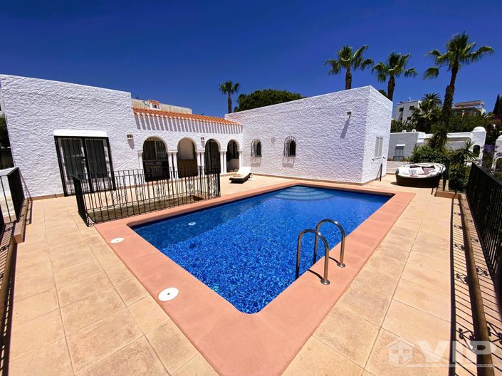 Image No.5-3 Bed Villa for sale