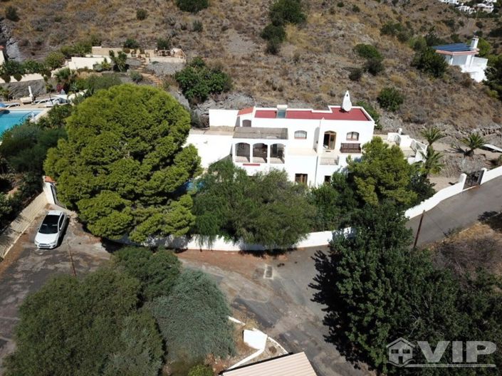 Image No.4-4 Bed Villa for sale