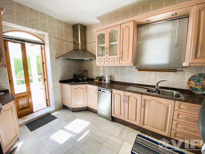 Image No.6-4 Bed Villa for sale