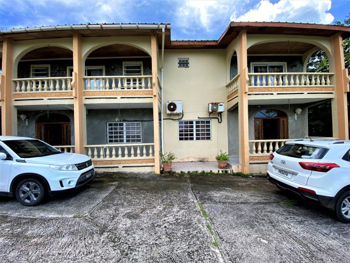 Image No.3-5 Bed House for sale