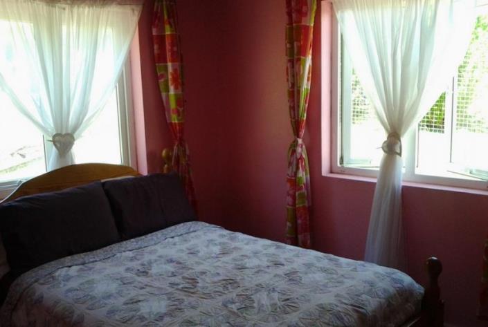 Image No.11-6 Bed House for sale