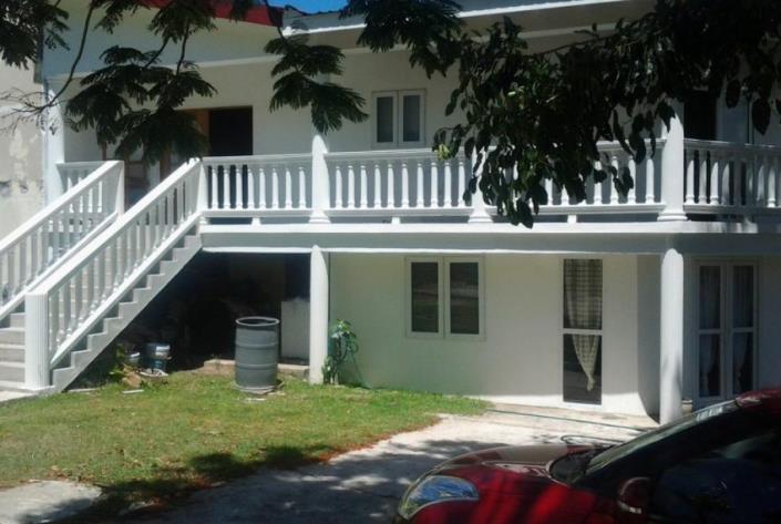 Image No.2-6 Bed House for sale