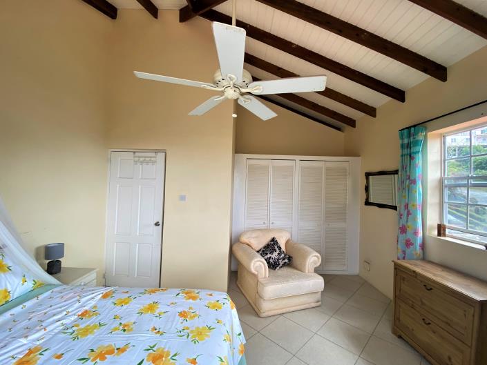 Image No.8-6 Bed Villa / Detached for sale