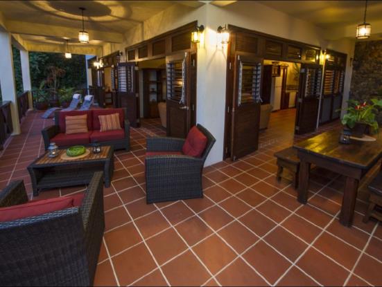 Image No.9-8 Bed Villa for sale