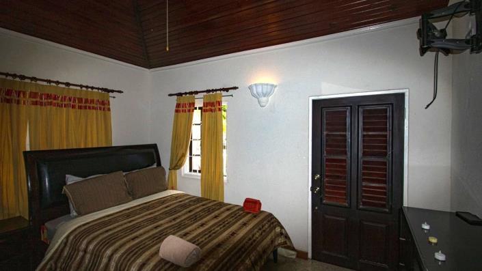 Image No.6-4 Bed House/Villa for sale